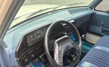Ford-F-150-1987-Standard-Cab-Pickup-15