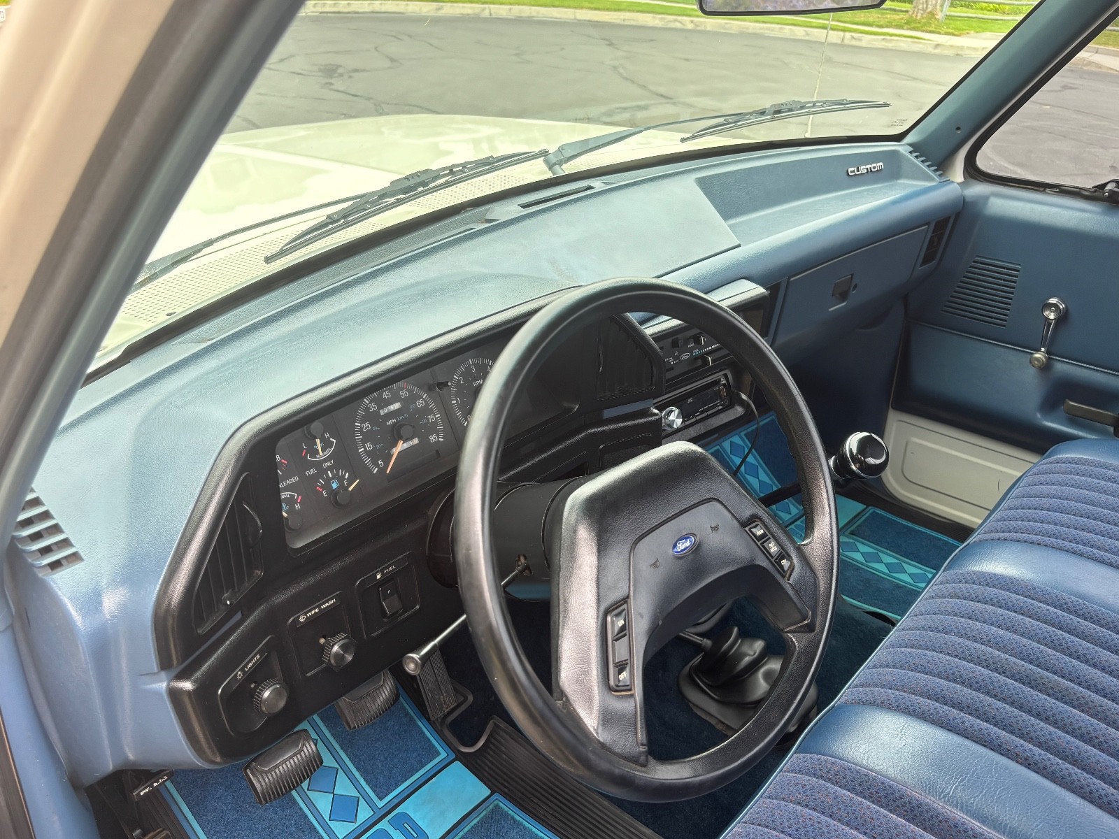 Ford-F-150-1987-Standard-Cab-Pickup-15