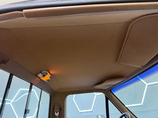 Ford-F-150-1989-Pickup-24