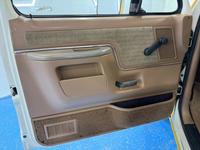 Ford-F-150-1989-Pickup-25