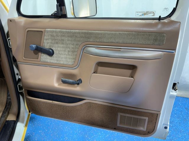 Ford-F-150-1989-Pickup-26