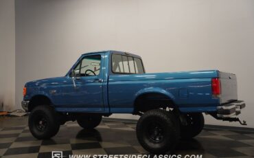 Ford-F-150-1989-Pickup-Truck-10