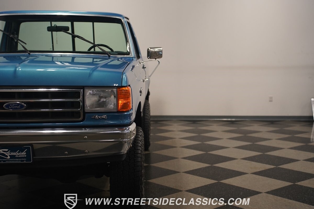 Ford-F-150-1989-Pickup-Truck-24