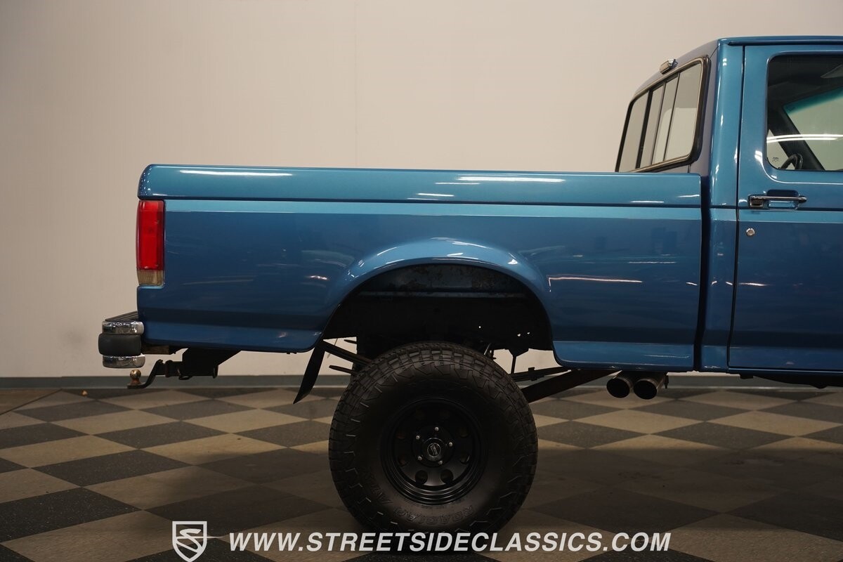 Ford-F-150-1989-Pickup-Truck-34