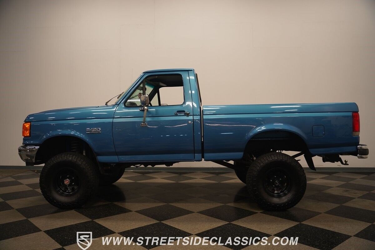 Ford-F-150-1989-Pickup-Truck-9