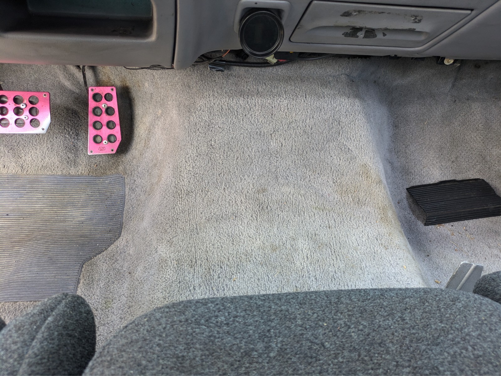 Ford-F-150-1995-Standard-Cab-Pickup-25