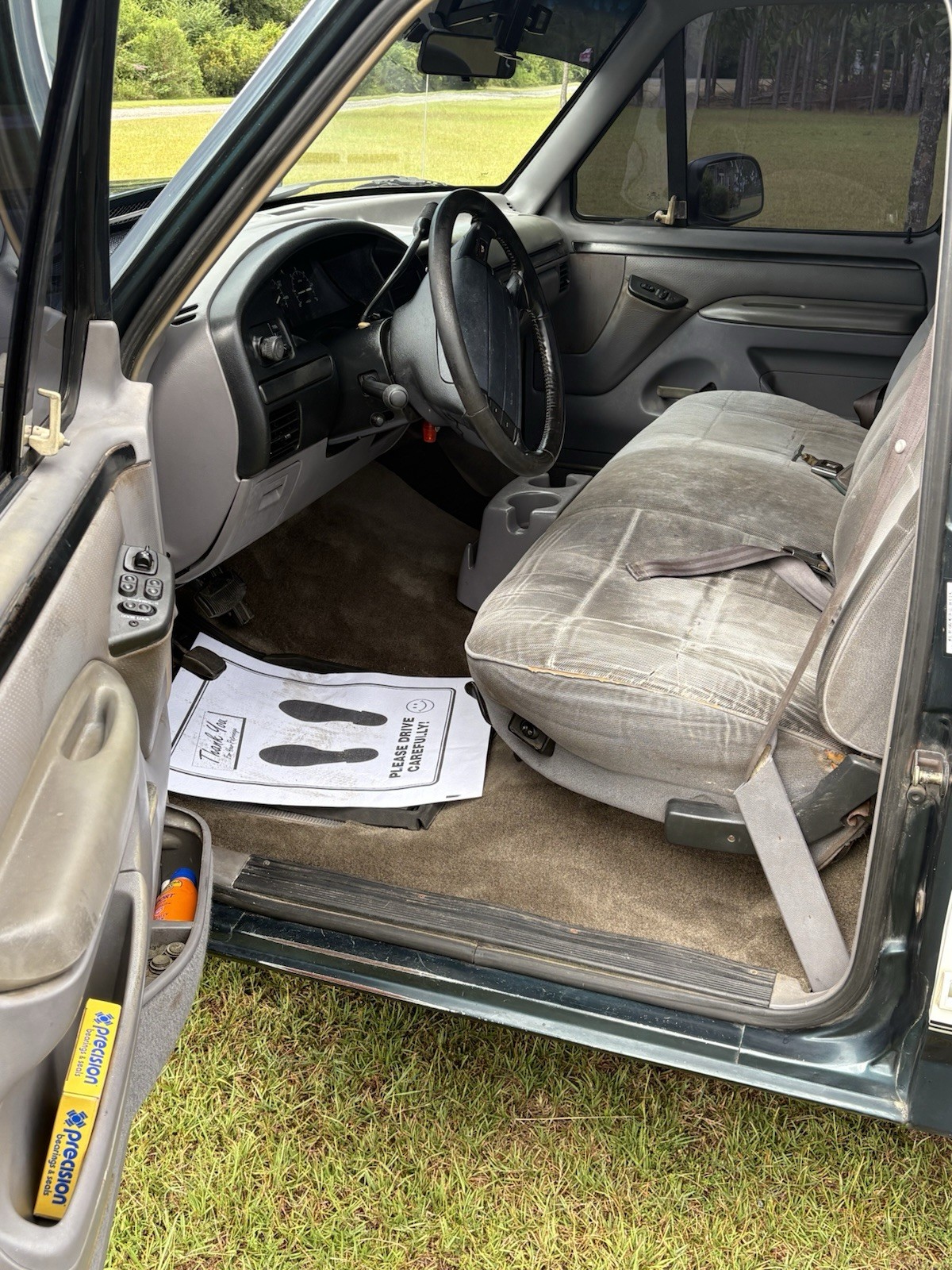 Ford-F-150-1995-Standard-Cab-Pickup-5