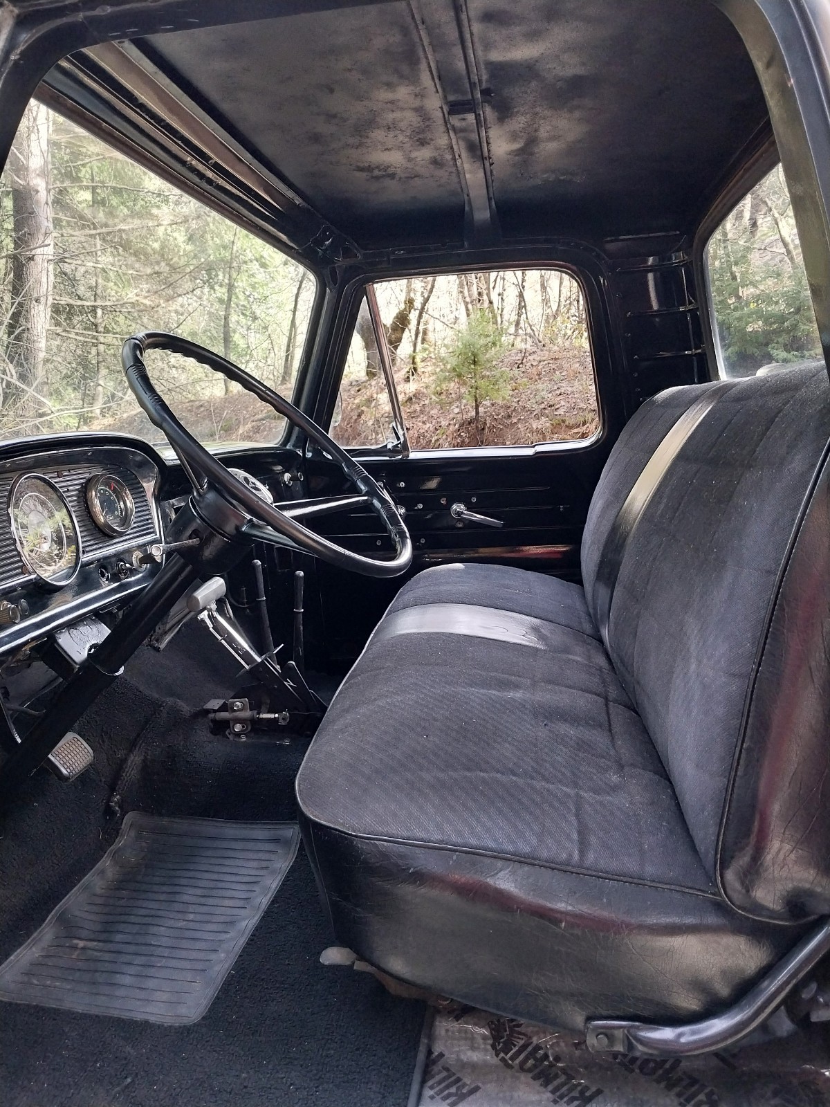 Ford-F-250-1961-Standard-Cab-Pickup-10