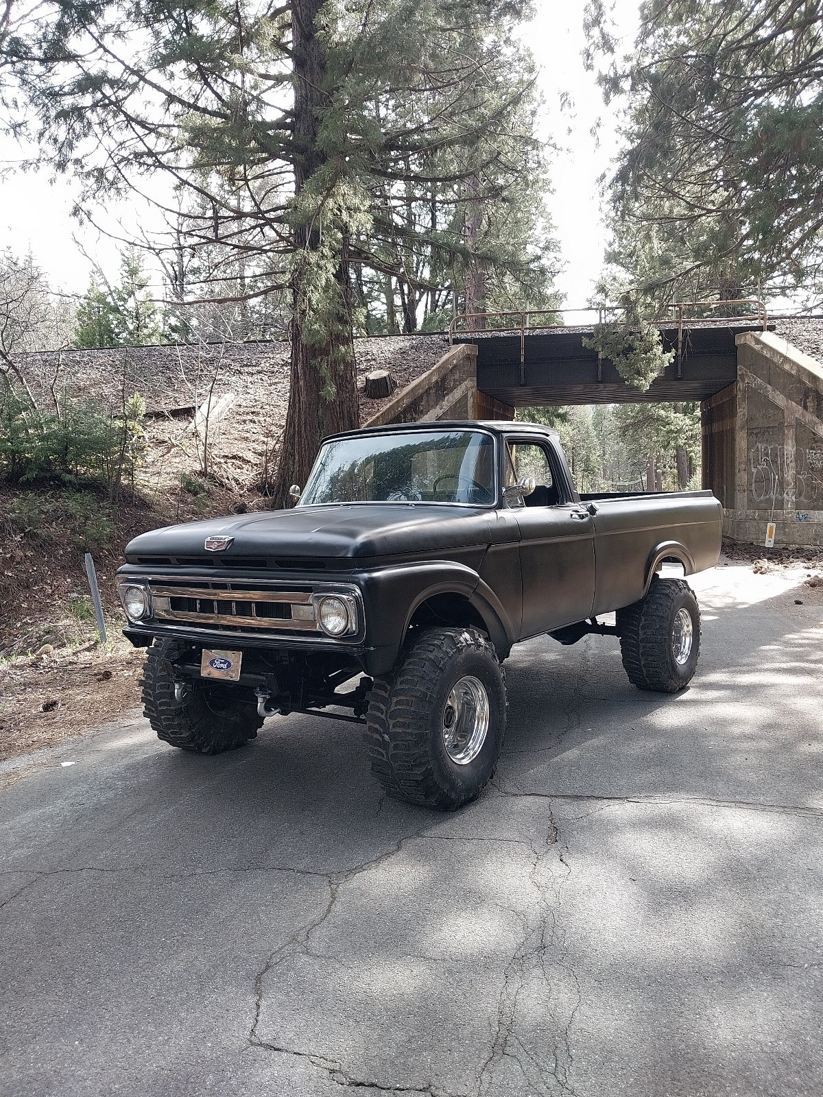 Ford-F-250-1961-Standard-Cab-Pickup-4