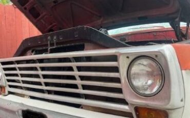 Ford-F-250-1967-Wimbledon-WhiteRang-Dark-Barcelona-Red-1
