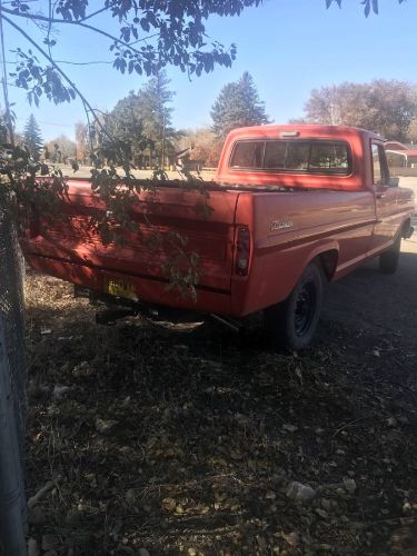 Ford-F-250-1968-Orange-1