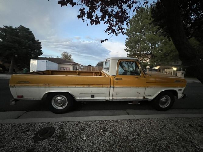 Ford-F-250-1968-Yellow-Yellow-7