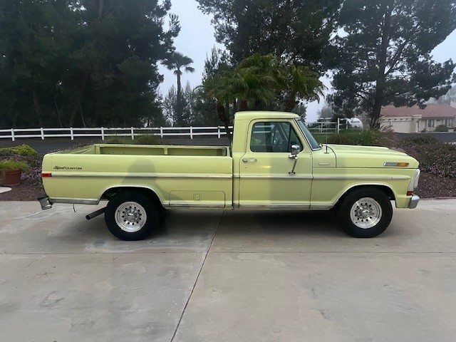 Ford-F-250-1970-Standard-Cab-Pickup