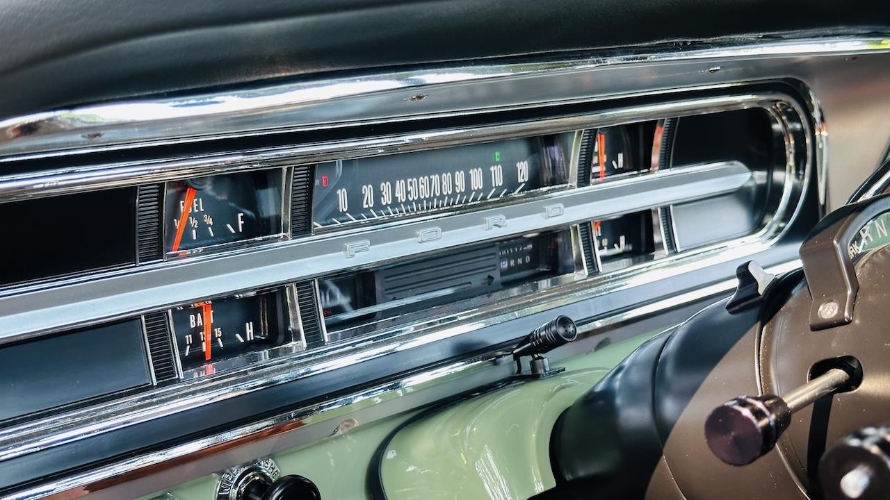 Ford-F-250-1972-28