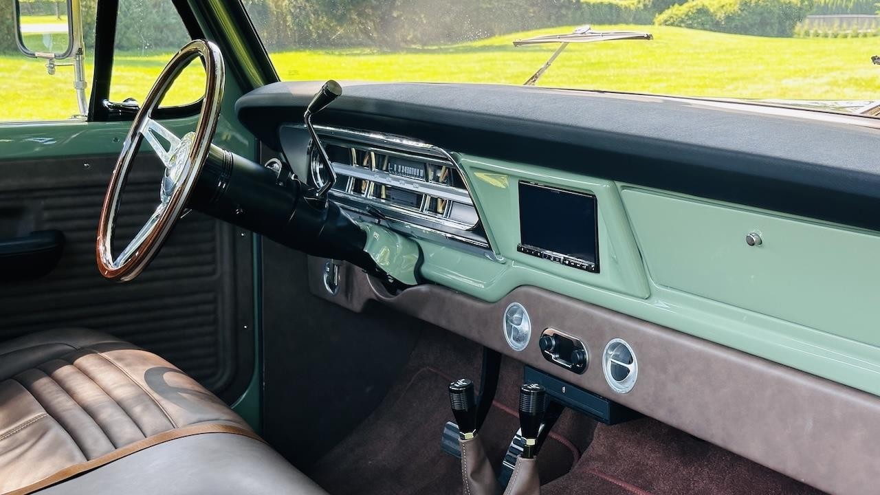 Ford-F-250-1972-33
