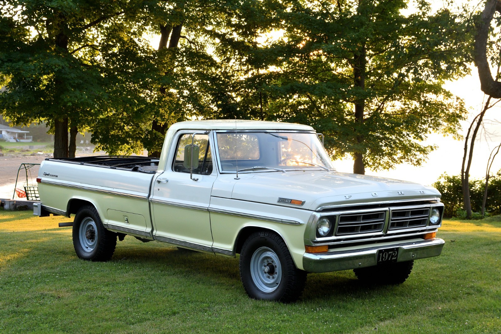 Ford-F-250-1972-Standard-Cab-Pickup-3