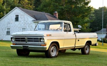 Ford-F-250-1972-Standard-Cab-Pickup