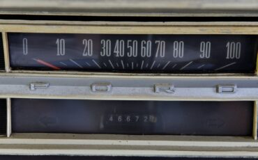 Ford-F-250-1972-Standard-Cab-Pickup-38