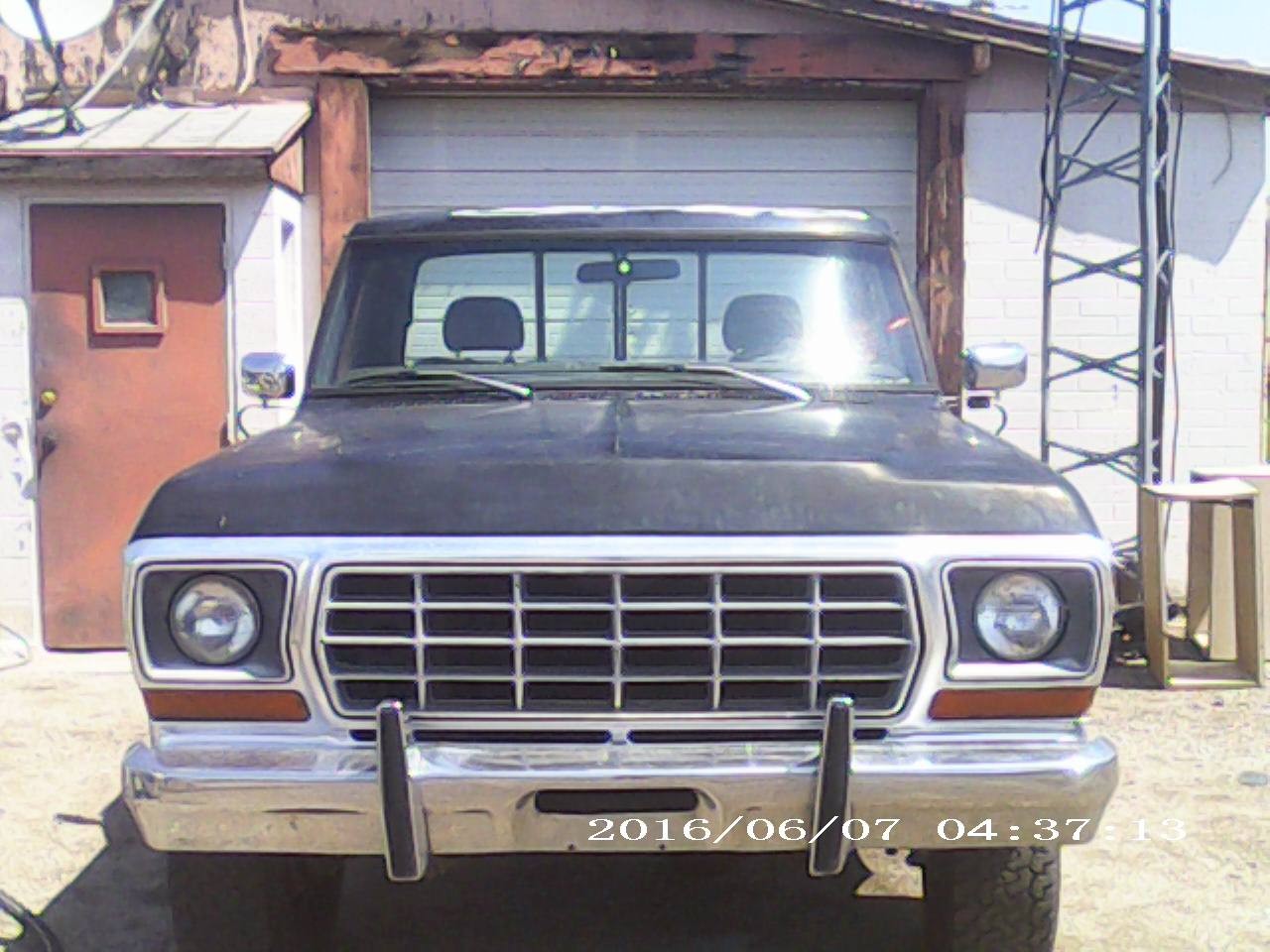 Ford-F-250-1978-Cab-Chassis-18