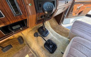 Ford-F-250-1982-Standard-Cab-Pickup-12