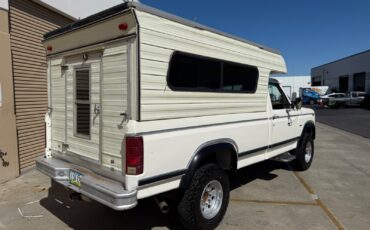 Ford-F-250-1982-Standard-Cab-Pickup-2