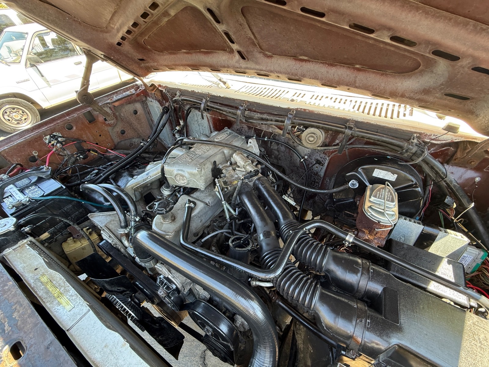 Ford-F-250-1982-Standard-Cab-Pickup-26