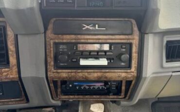 Ford-F-250-1986-GraySilver-4