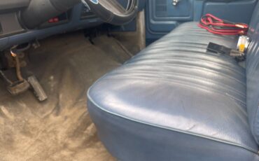 Ford-F-250-1986-Standard-Cab-Pickup-10