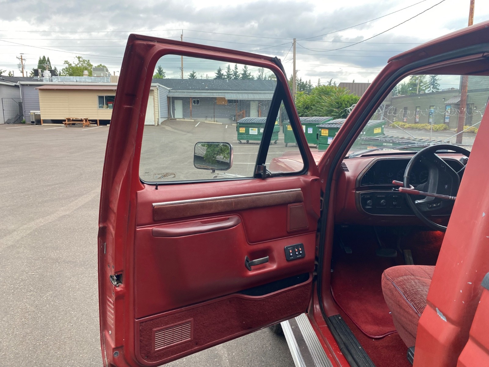 Ford-F-250-1987-Standard-Cab-Pickup-29