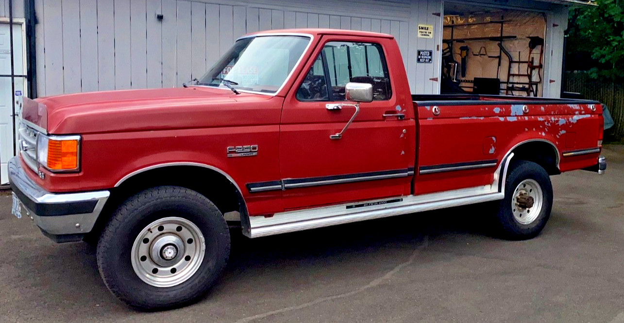 Ford-F-250-1987-Standard-Cab-Pickup-3