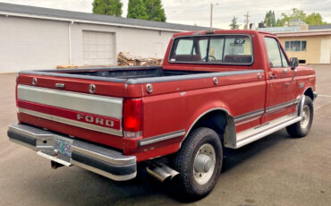 Ford-F-250-1987-Standard-Cab-Pickup