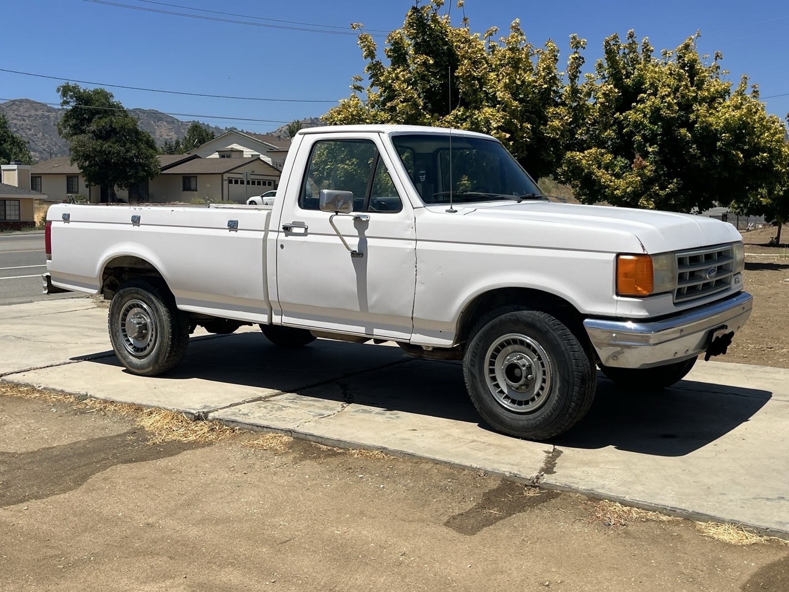 Ford-F-250-1988-1