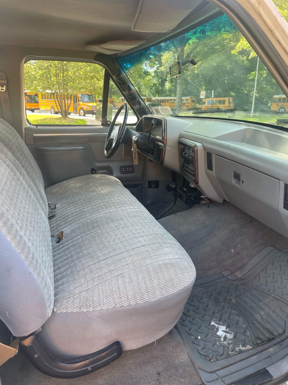 Ford-F-250-1988-21