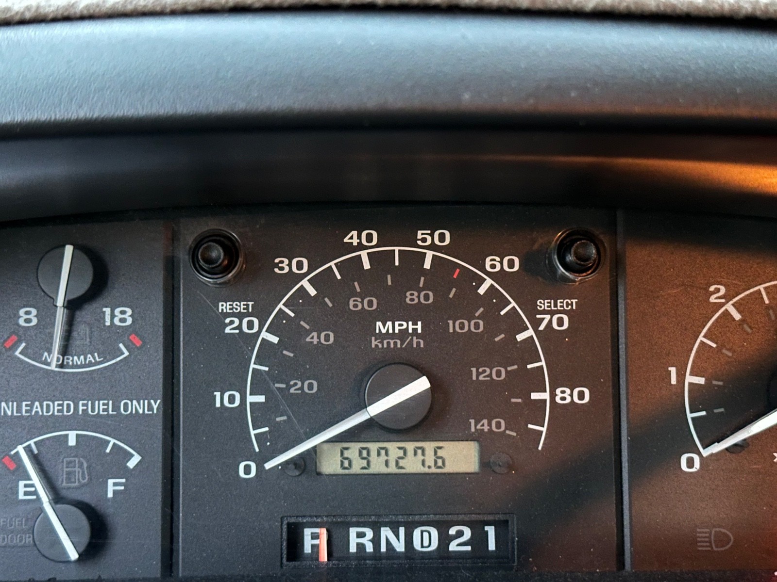 Ford-F-250-1994-Extended-Cab-Pickup-2