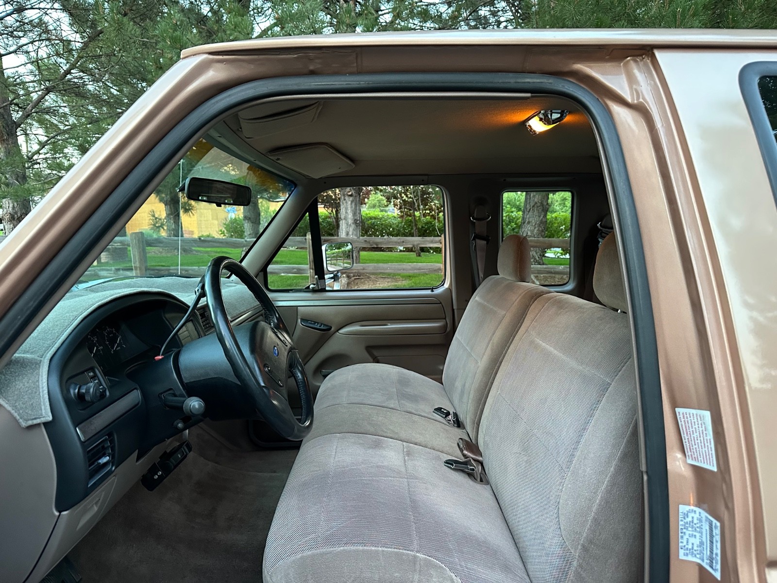 Ford-F-250-1994-Extended-Cab-Pickup-22