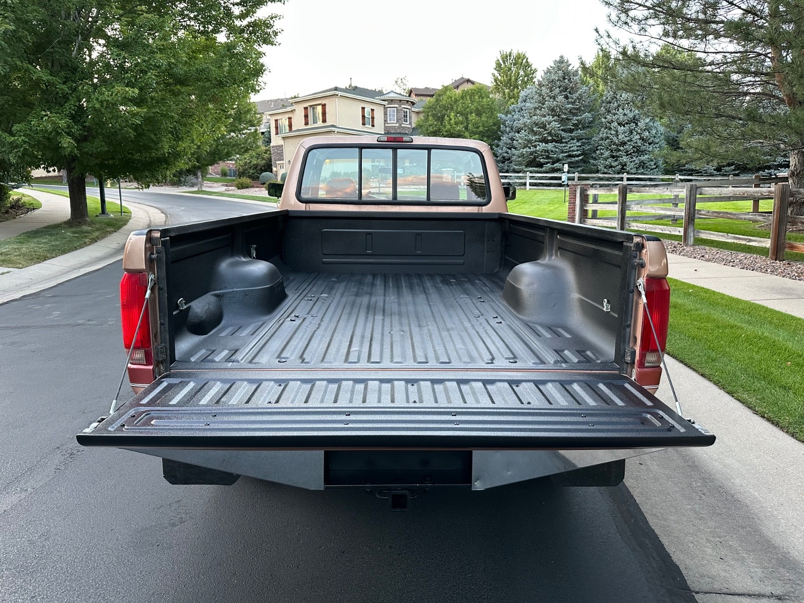 Ford-F-250-1994-Extended-Cab-Pickup-26