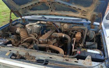 Ford-F-350-1985-Crew-Cab-Pickup-11