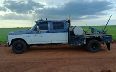 Ford F-350 1985 Crew Cab Pickup