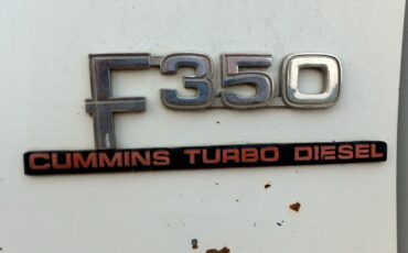 Ford-F-350-1985-Crew-Cab-Pickup-9