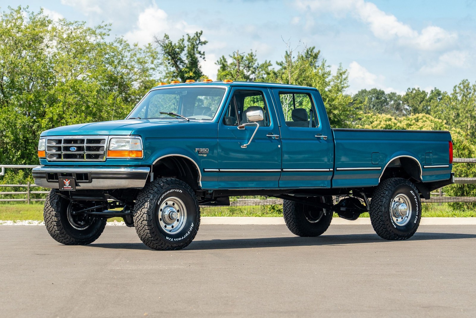 Ford-F-350-1994-Pickup-Truck-10
