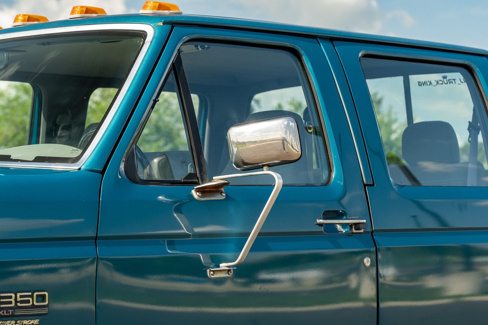 Ford-F-350-1994-Pickup-Truck-13