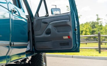 Ford-F-350-1994-Pickup-Truck-16