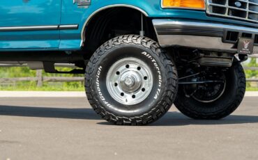 Ford-F-350-1994-Pickup-Truck-2