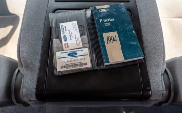 Ford-F-350-1994-Pickup-Truck-36