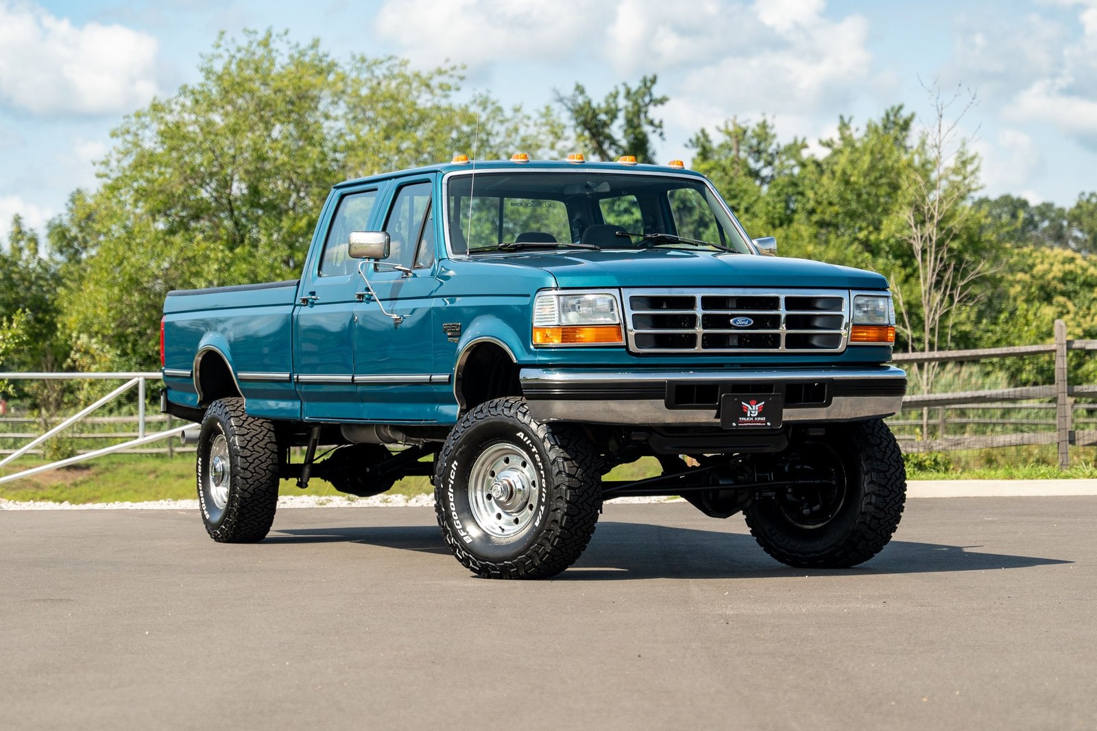Ford-F-350-1994-Pickup-Truck