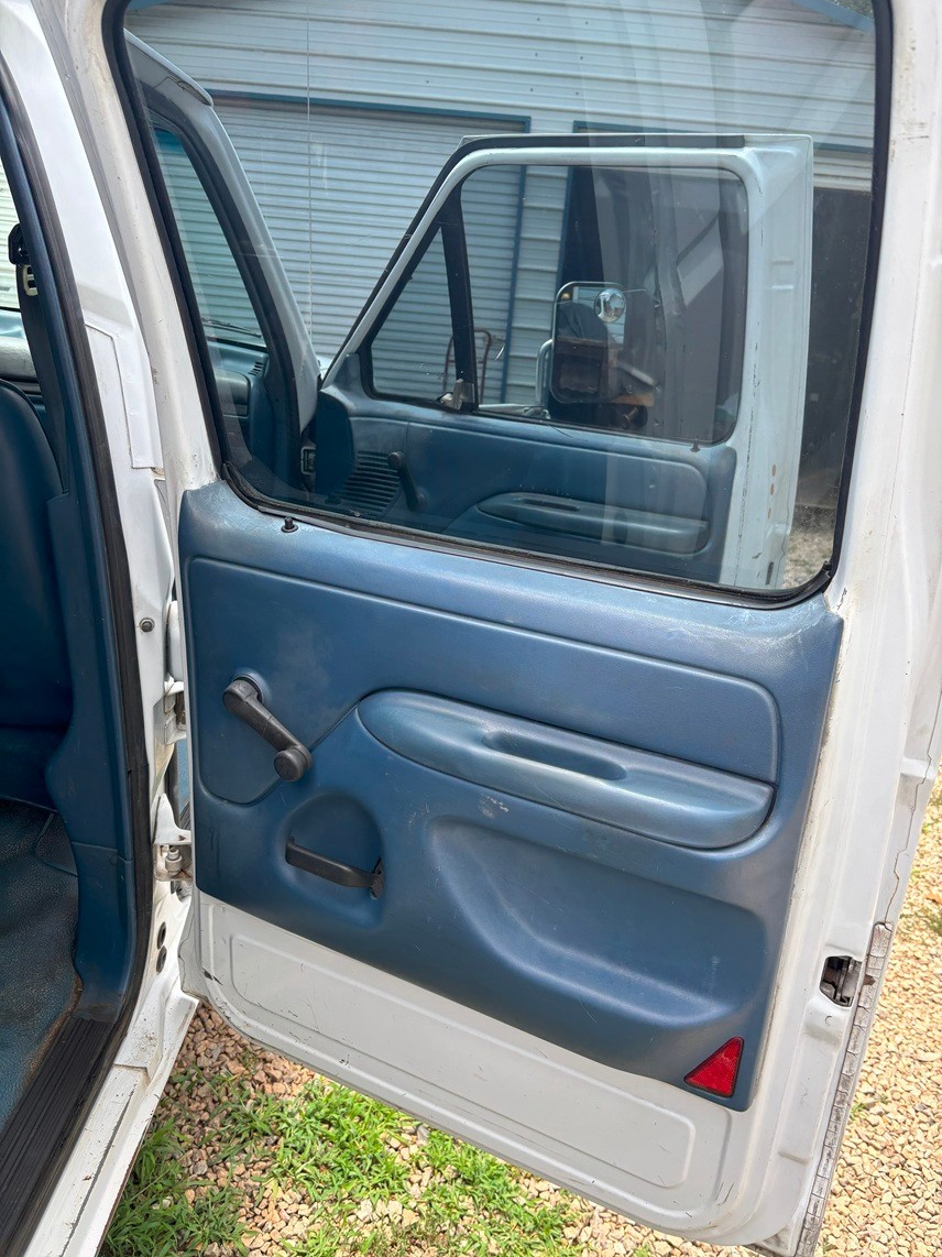 Ford-F-350-1995-Crew-Cab-Pickup-12