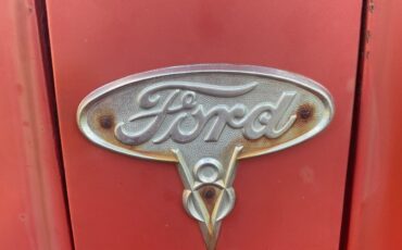 Ford-F-550-1941-Cab-Chassis-13