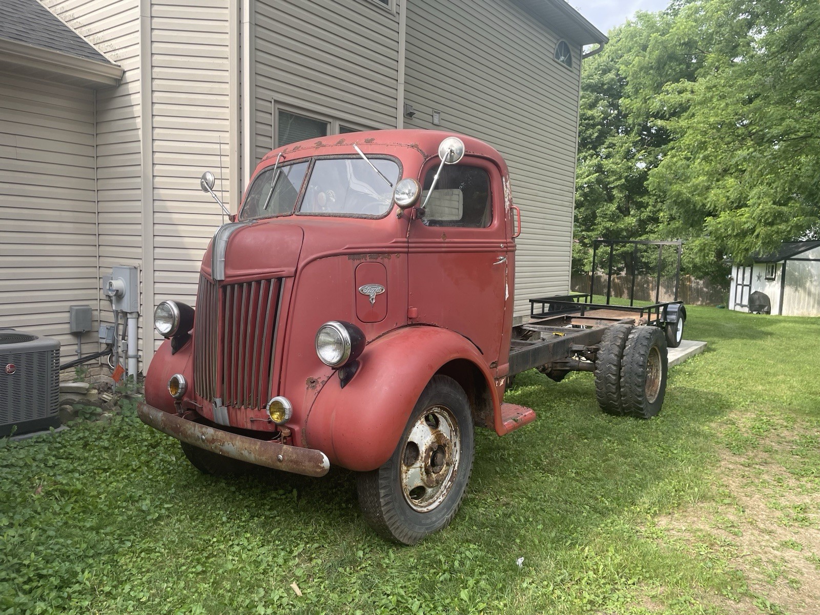Ford-F-550-1941-Cab-Chassis