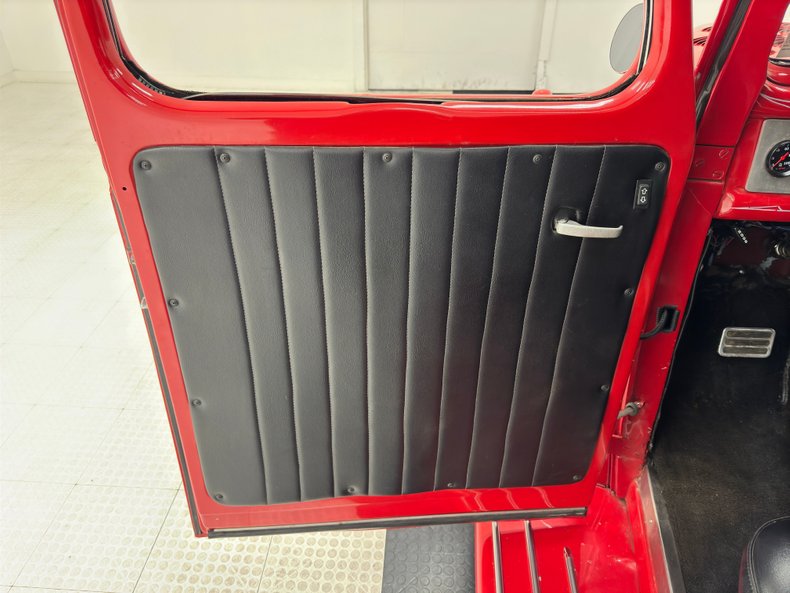 Ford-F1-1941-Red-Black-33