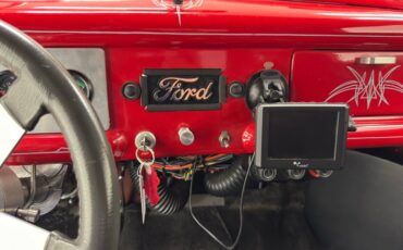 Ford-F1-1941-Red-Black-42